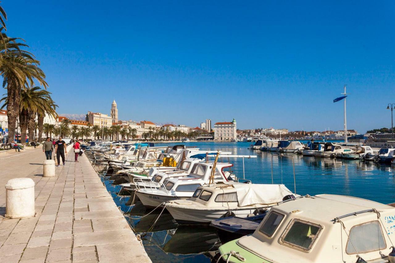 New Luxury Apartment Nives On Seaside Split Exterior foto